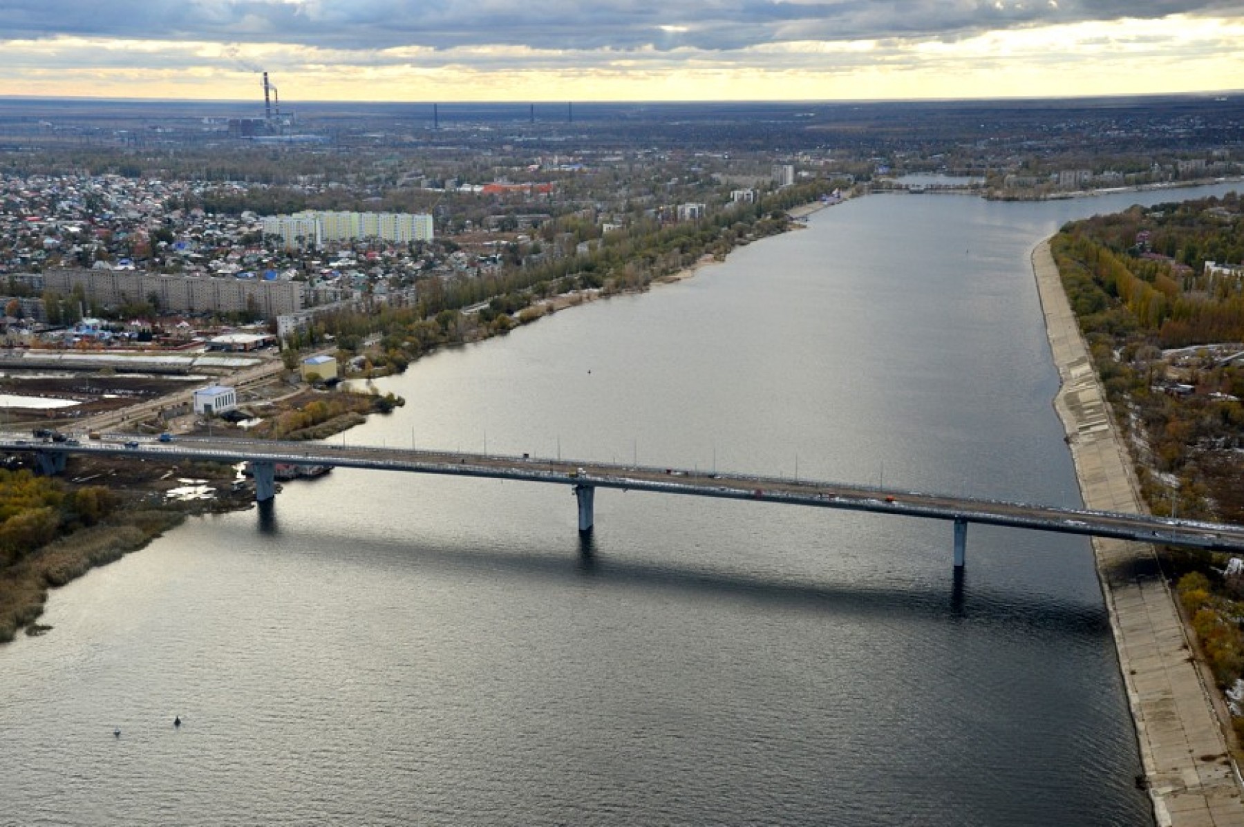 В городе Балаково Саратовской области открыто движение по мостовому  переходу через судоходный канал | Министерство транспорта Российской  Федерации