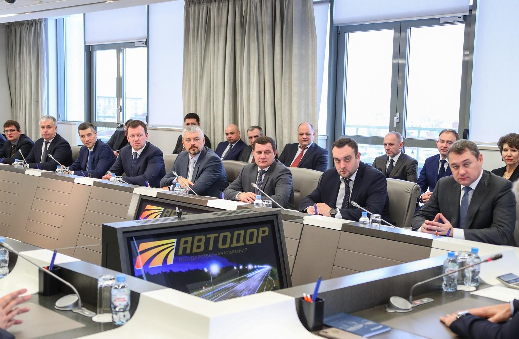 Министр транспорта представил нового председателя правления ГК quot;Автодорquot; коллект